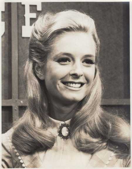 Early life photo of Carol Wells 